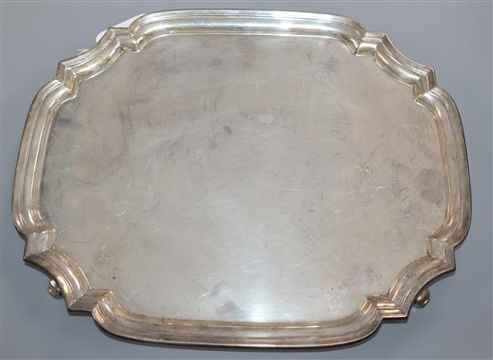 A George V silver shaped oval salver, Harrods Ltd, Birmingham, 1936, 24.5 oz.